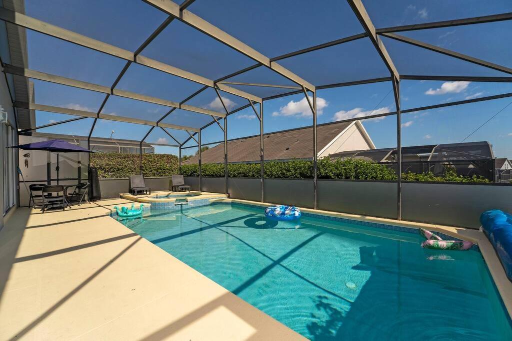 Poolside Orlando Oasis Villa Bagian luar foto